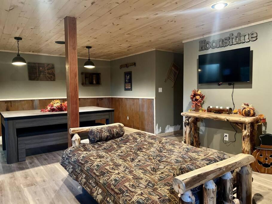 Moonshine Manor-Pets Ok-W/D-Pool Table-Arcade-Hot Tub Villa Gatlinburg Ngoại thất bức ảnh